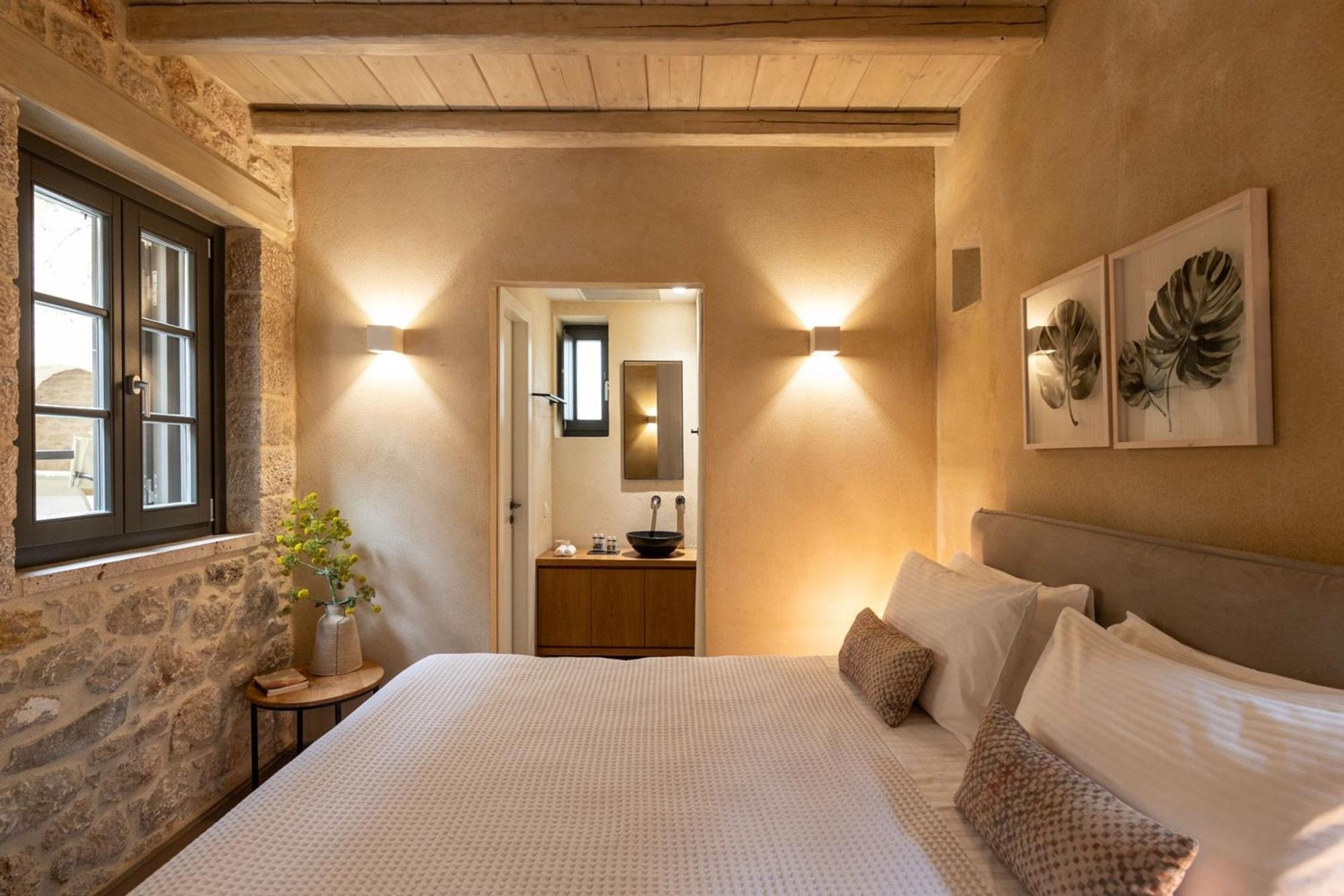 Korona Boutique Hotel 奥伊蒂龙 外观 照片