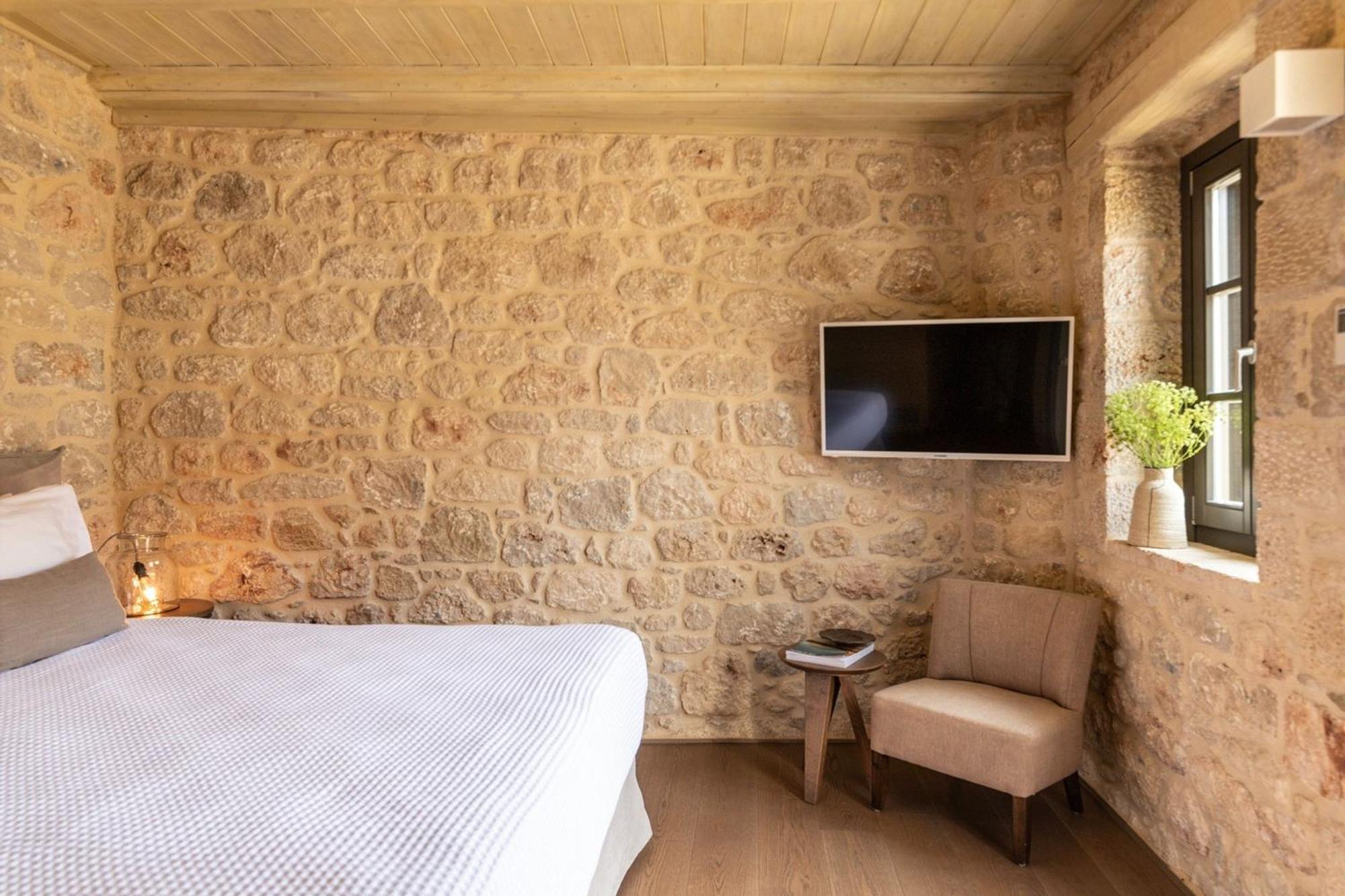 Korona Boutique Hotel 奥伊蒂龙 外观 照片
